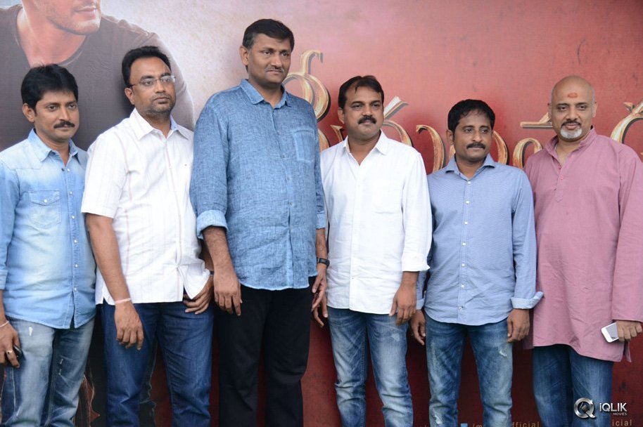Srimanthudu-Movie-Press-Meet